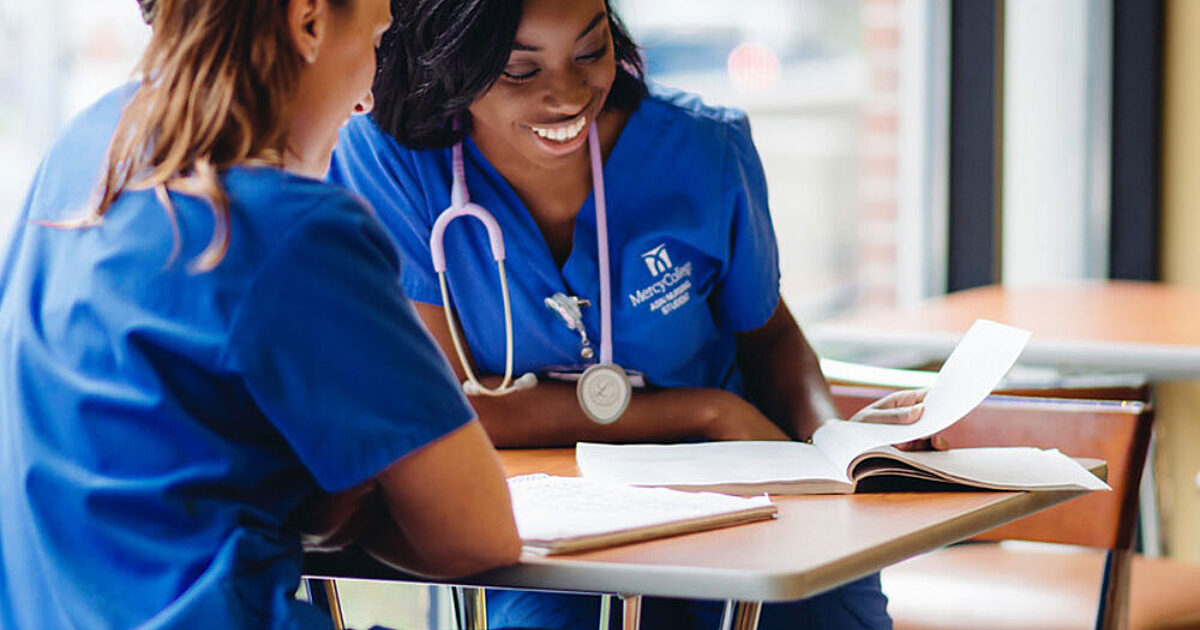 Associate of Science Degree in Health Sciences | Mercy College